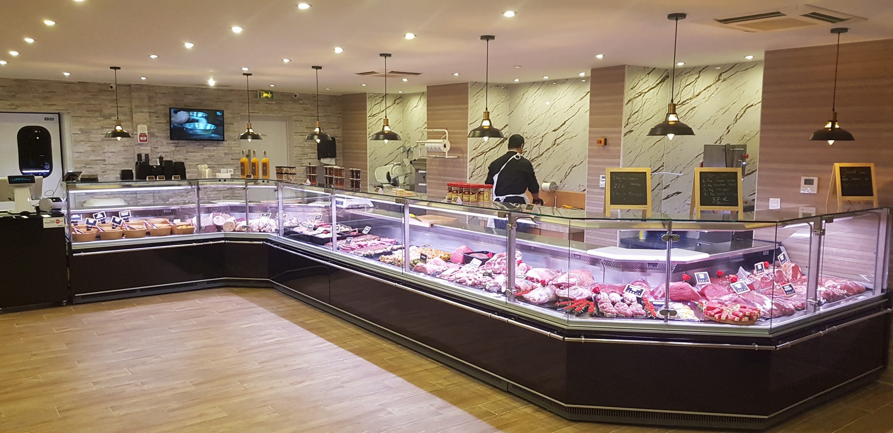 gallery/85011394_129387608573731_8306853211621294080_o